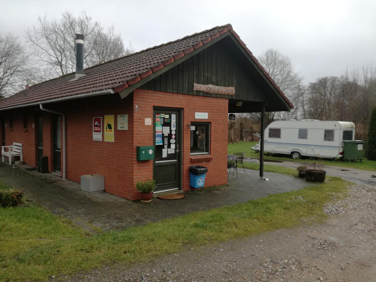 Hjemstavnsgardens Camping & Cottages Glamsbjerg Buitenkant foto